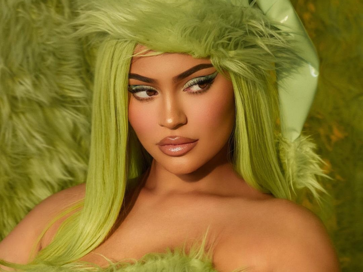 Kylie Cosmetics x The Grinch Collection